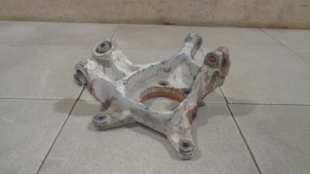 Кулак поворотный задний правый, 1500 рублей, Пермь