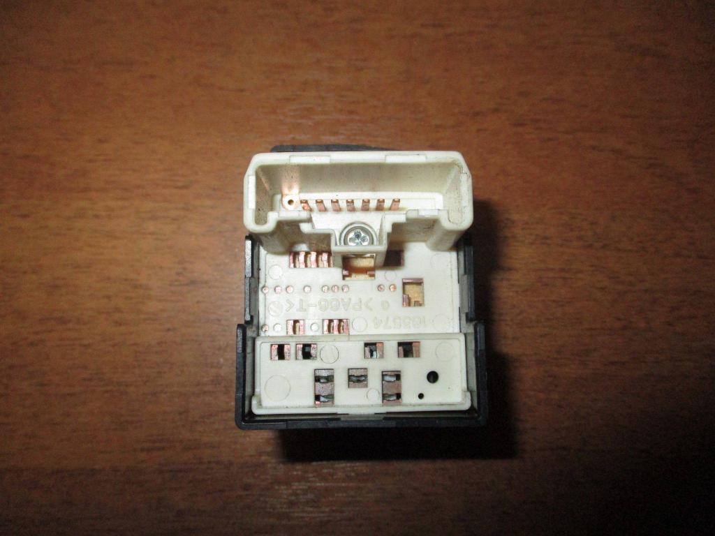 Переключатель регулировки зеркала, 500 рублей, Пермь