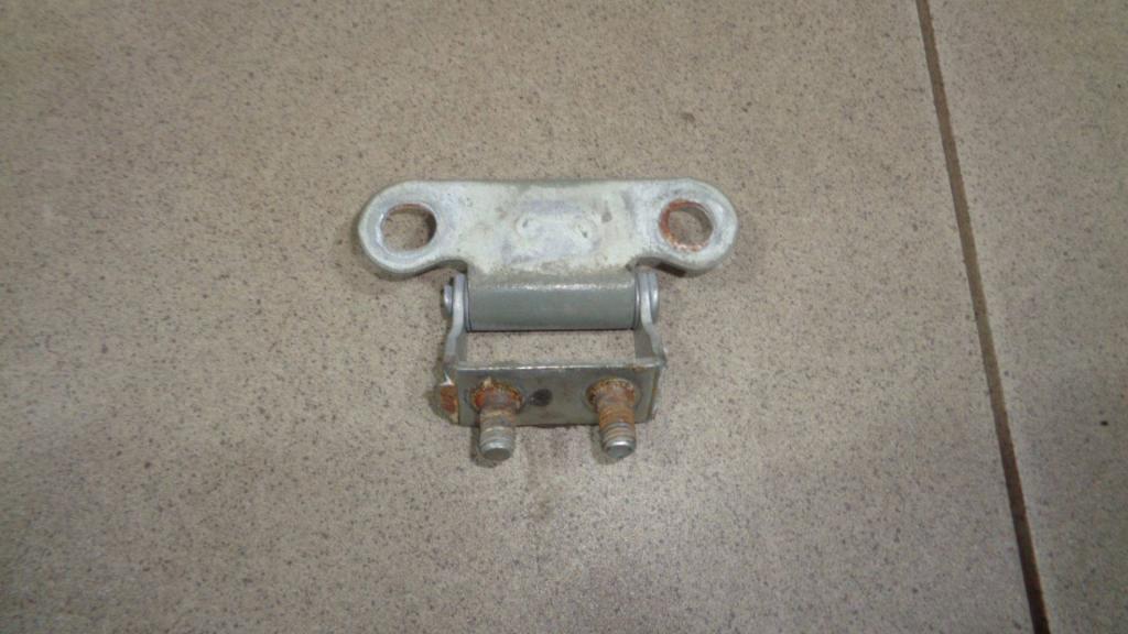 Петля двери багажника, 500 рублей, Пермь