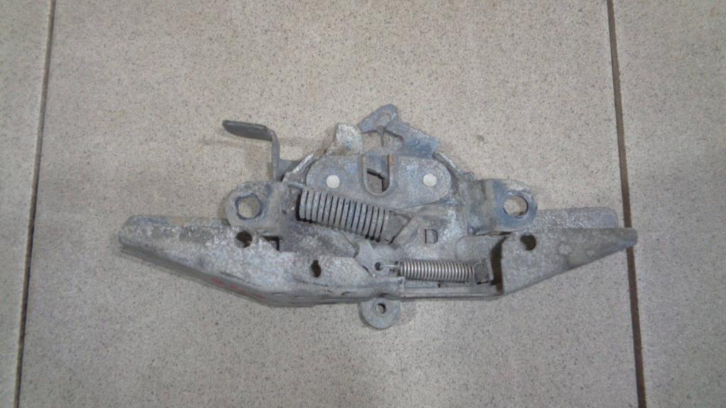 Замок капота, 1300 рублей, Пермь