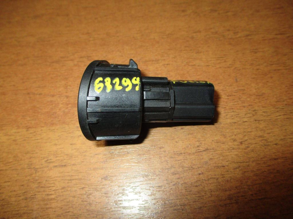 Кнопка открывания багажника, 500 рублей, Пермь