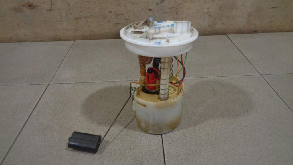 Насос топливный, 2000 рублей, Пермь