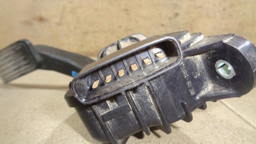 Педаль газа, 1500 рублей, Пермь