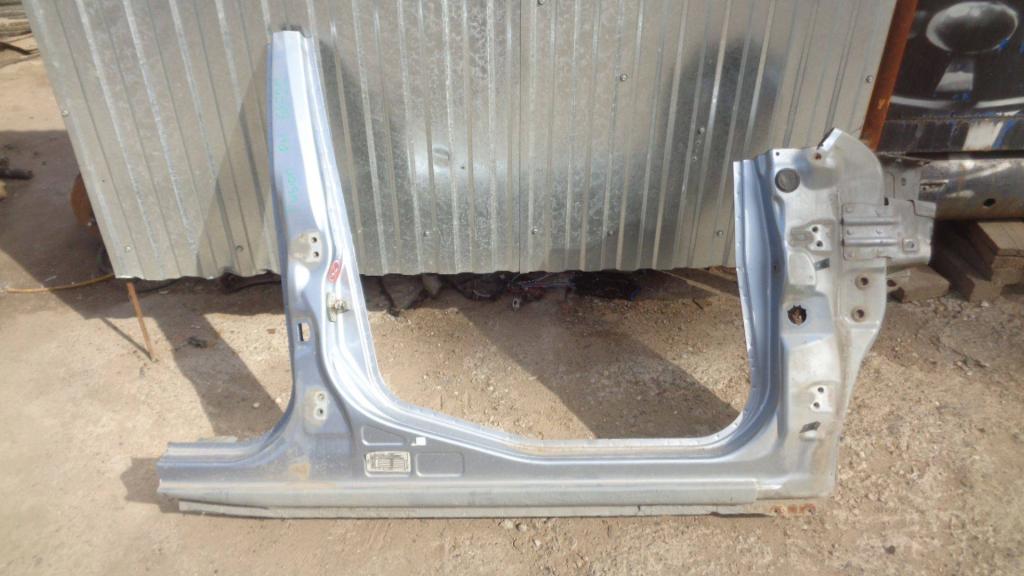 Порог со стойкой правый, 5000 рублей, Пермь