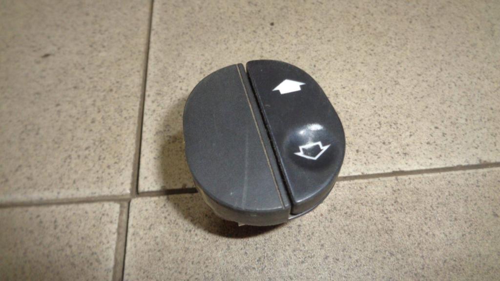 Кнопка стеклоподъемника, 500 рублей, Пермь