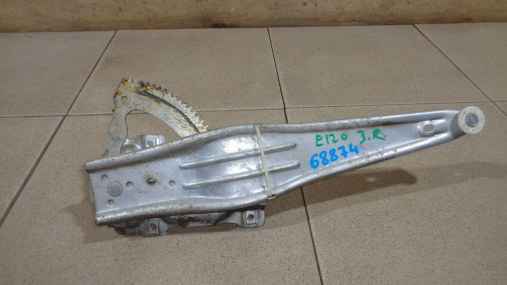 Стеклоподъемник механический задний правый, 500 рублей, Пермь