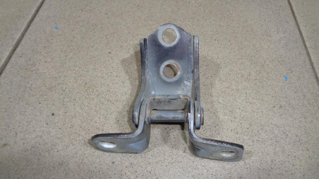 Петля двери передней правой нижняя, 500 рублей, Пермь