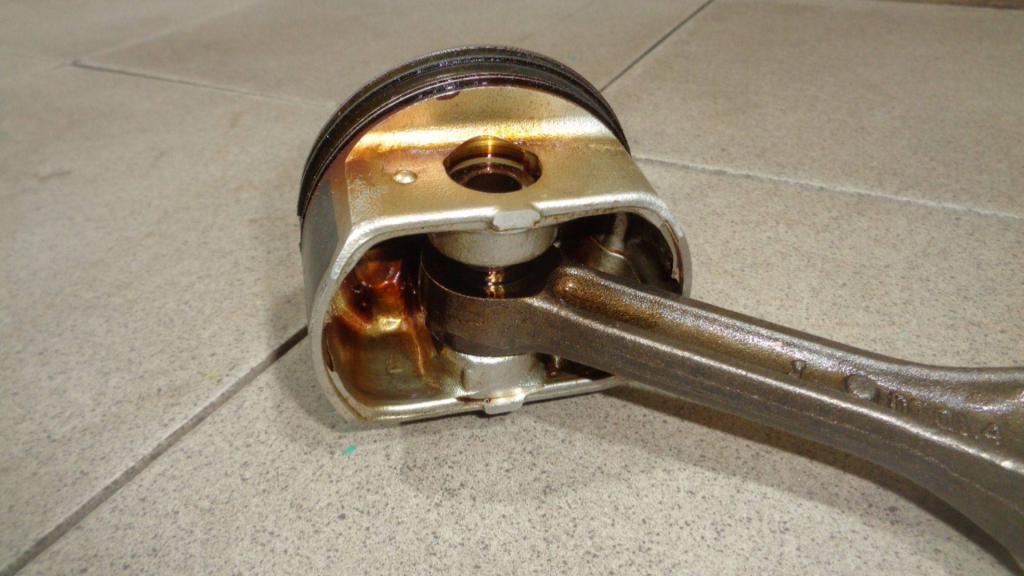 Поршень с шатуном, 2000 рублей, Пермь