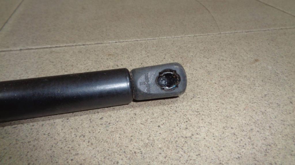 Амортизатор капота, 1000 рублей, Пермь