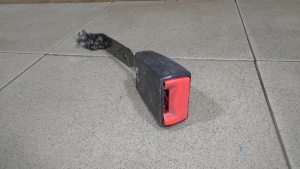 Ответная часть ремня безопасности, 1500 рублей, Пермь