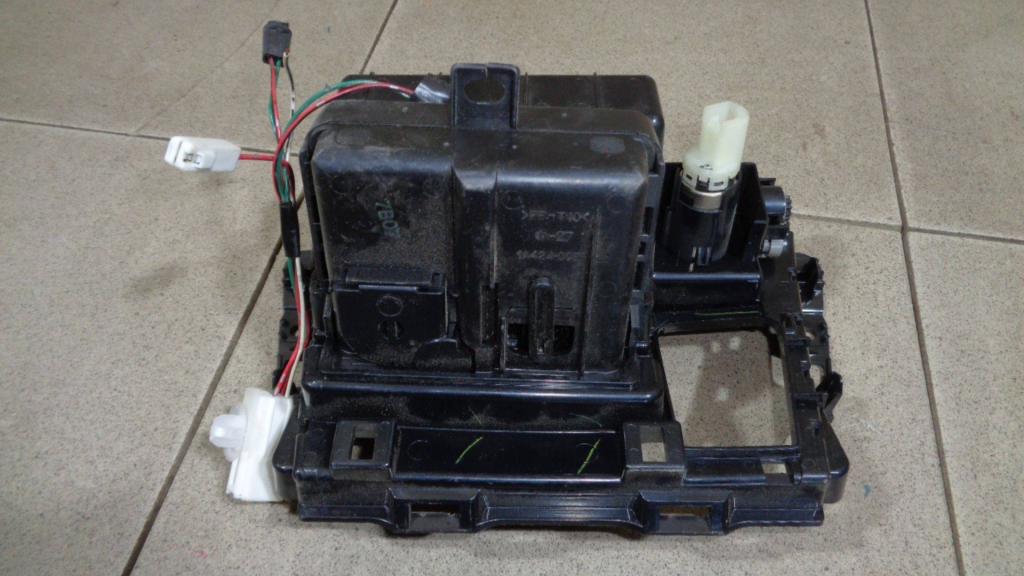 Ящик передней консоли, 1000 рублей, Пермь