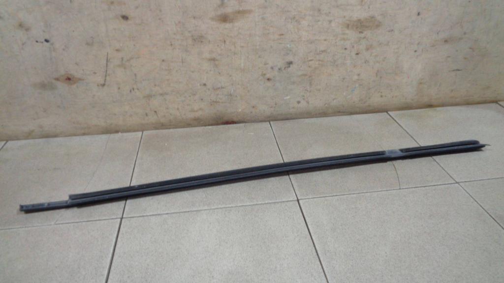 Накладка стекла заднего левого, 1000 рублей, Пермь