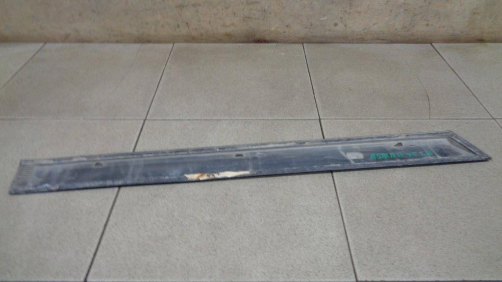 Молдинг задней левой двери, 750 рублей, Пермь