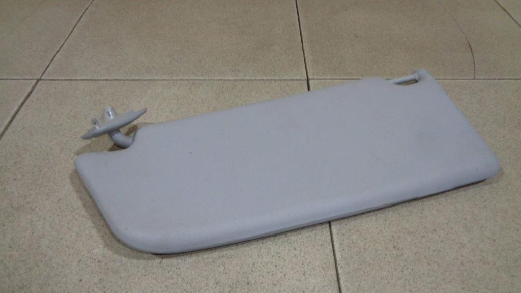 Козырек солнцезащитный правый, 1000 рублей, Пермь