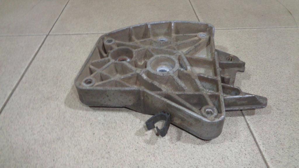 Кронштейн КПП, 700 рублей, Пермь