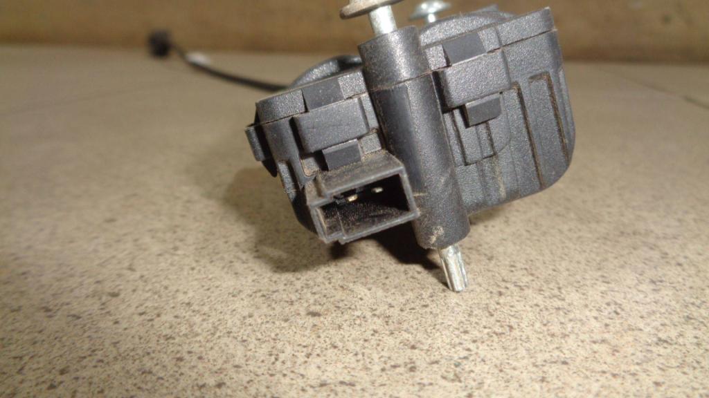 Активатор замка крышки бензобака, 1500 рублей, Пермь