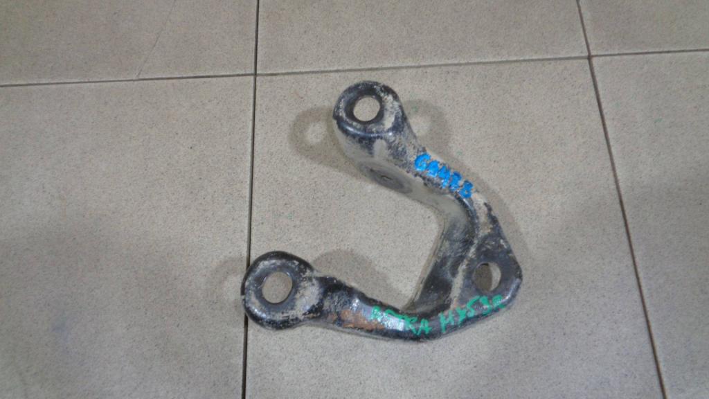 Кронштейн задней балки, 500 рублей, Пермь