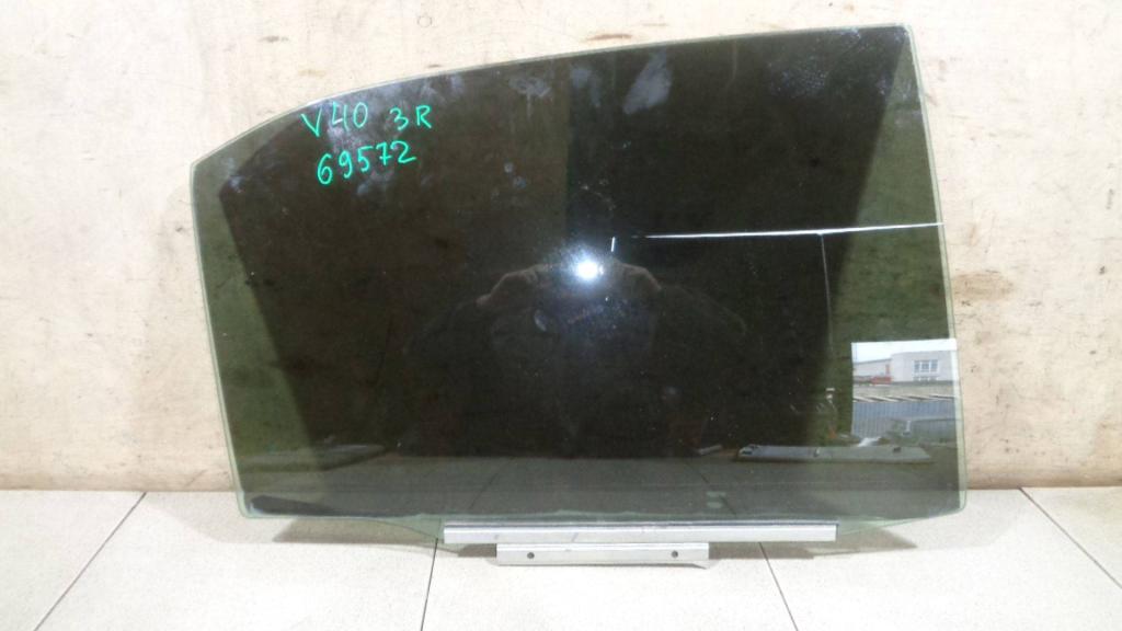 Стекло двери задней правой, 1000 рублей, Пермь