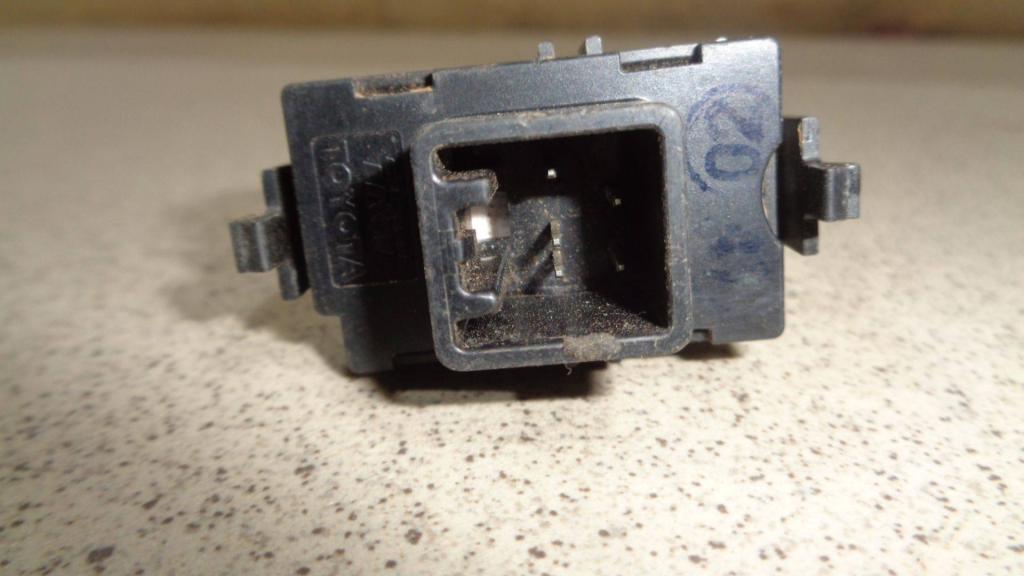 Кнопка стеклоподъемника, 500 рублей, Пермь