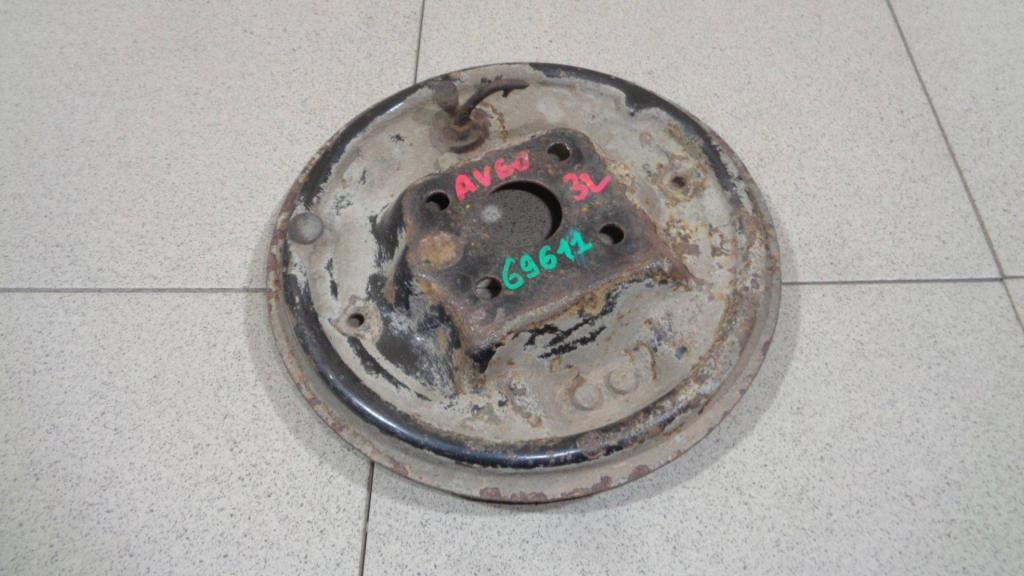 Щит опорный задний левый, 1000 рублей, Пермь