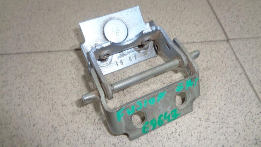 Петля двери багажника, 500 рублей, Пермь