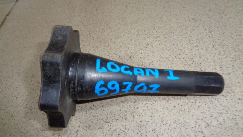 Болт крепления запасного колеса, 500 рублей, Пермь