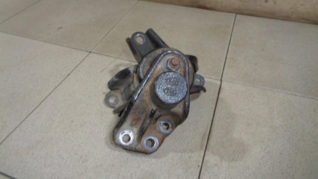 Опора двигателя правая, 2000 рублей, Пермь