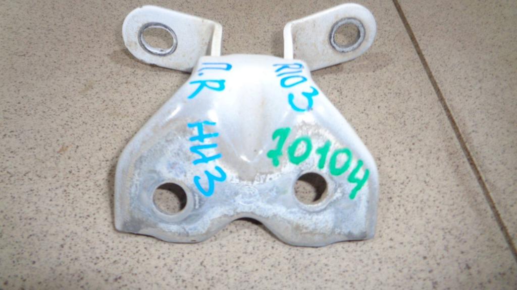 Петля двери передней правой нижняя, 550 рублей, Пермь