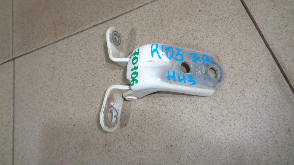 Петля двери задней правой нижняя, 500 рублей, Пермь