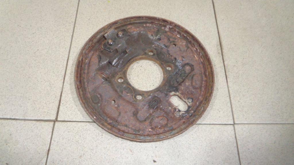 Щит опорный задний правый, 1500 рублей, Пермь