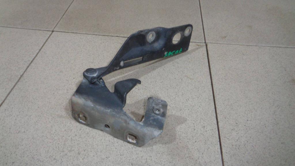 Петля капота левая, 500 рублей, Пермь