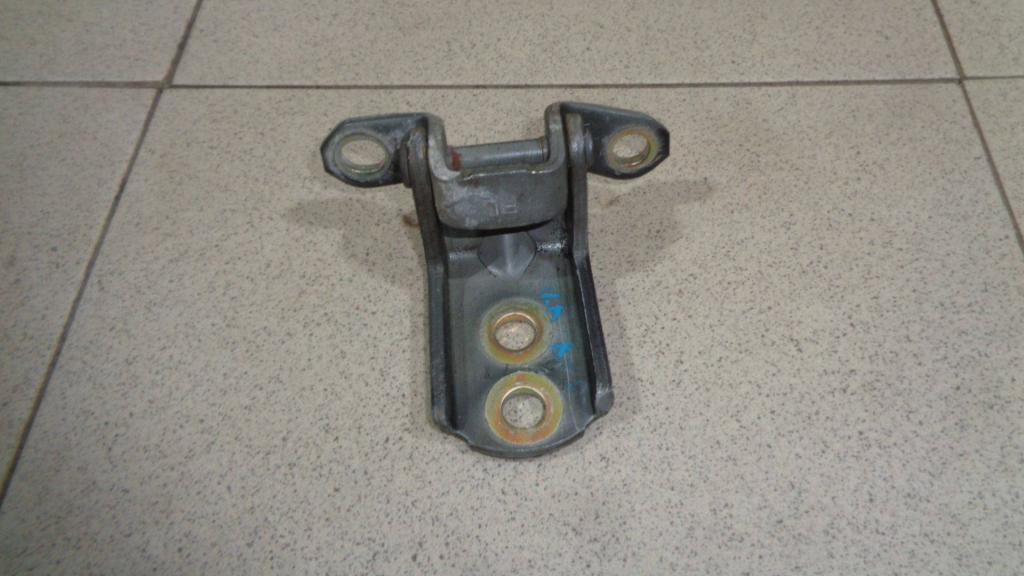 Петля двери передней правой верхняя, 500 рублей, Пермь