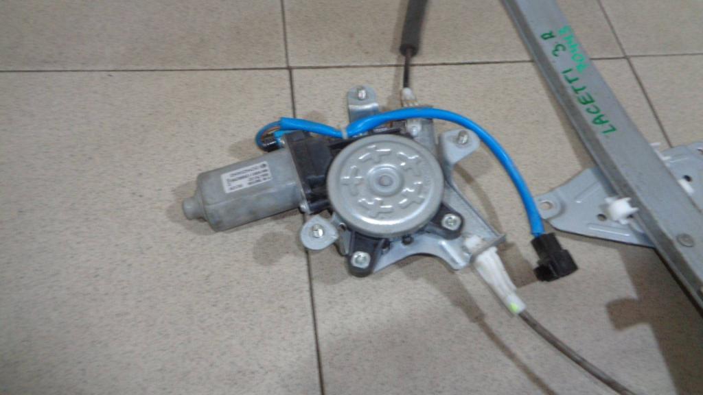 Стеклоподъемник задний правый, 900 рублей, Пермь