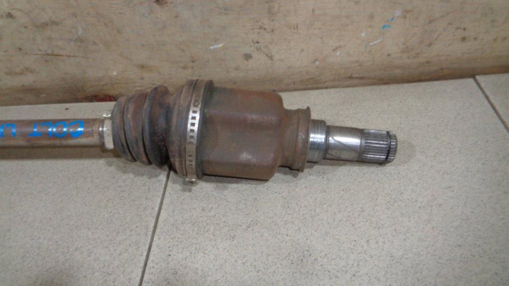 Полуось передняя левая, 5000 рублей, Пермь