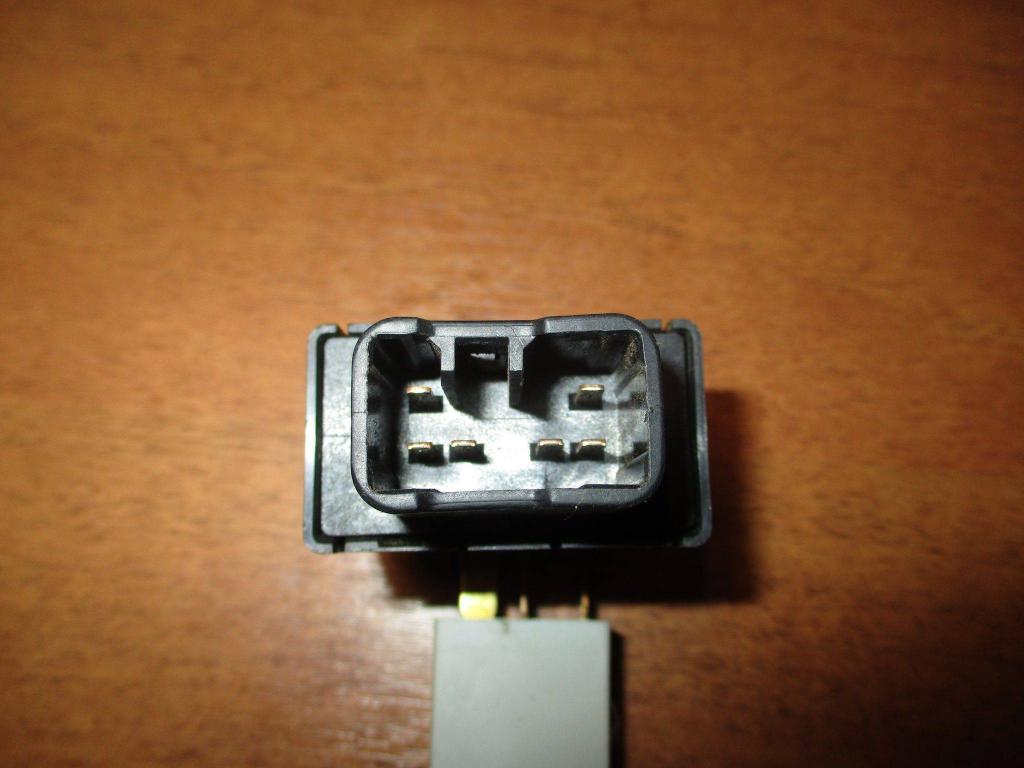 Кнопка обогрева сидений, 500 рублей, Пермь