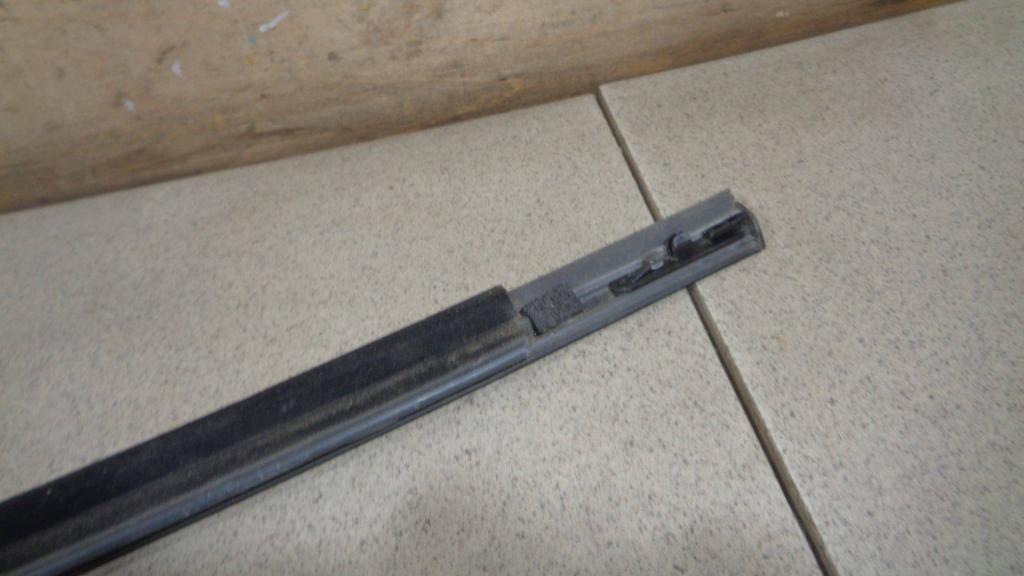 Накладка стекла переднего правого, 800 рублей, Пермь