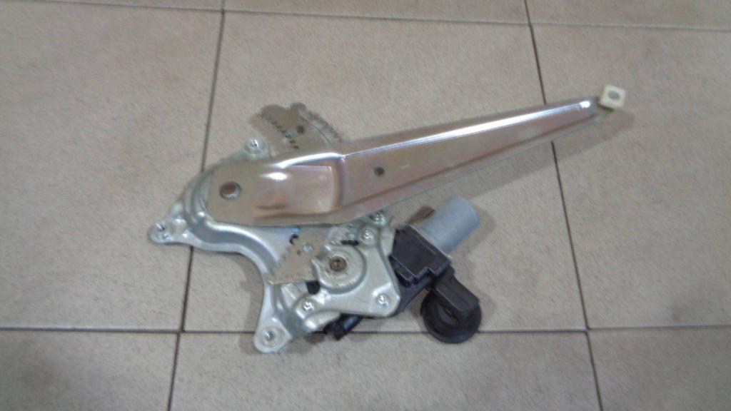 Стеклоподъемник задний левый, 3000 рублей, Пермь