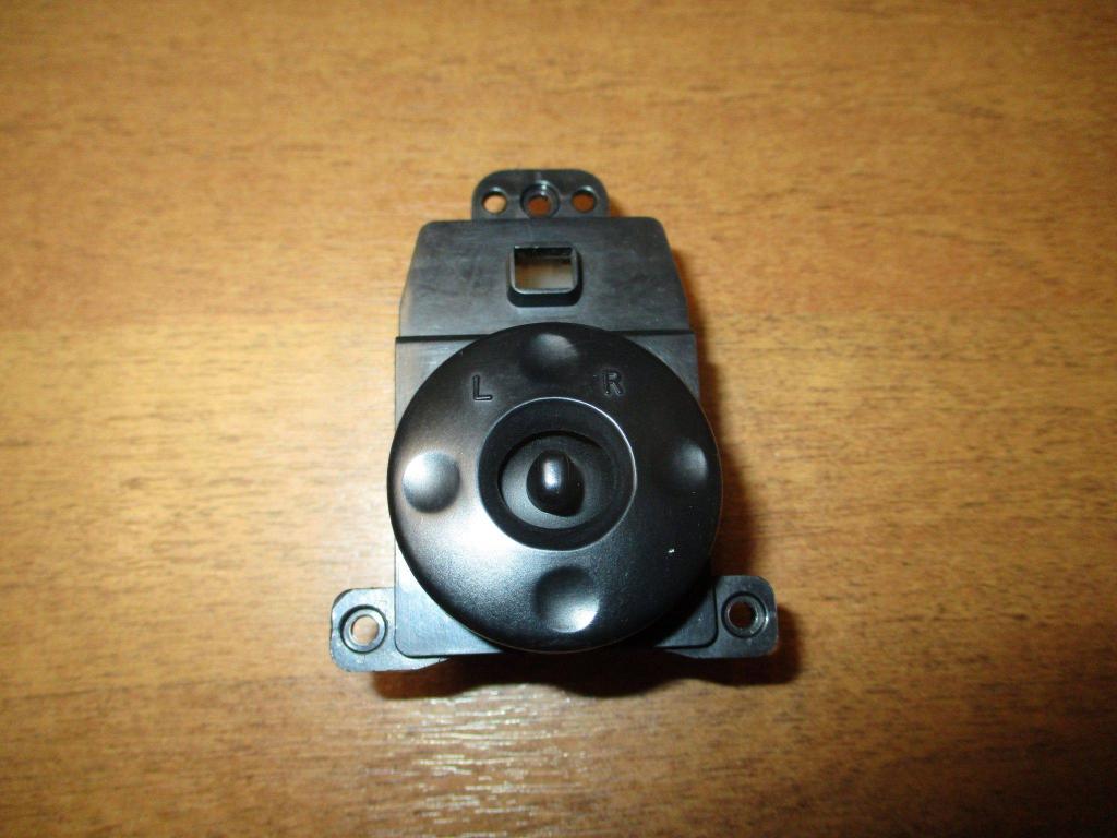 Переключатель регулировки зеркала, 500 рублей, Пермь