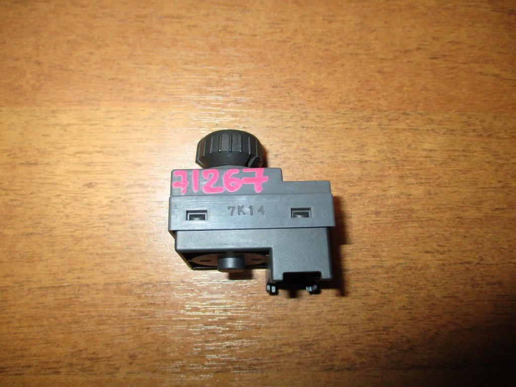 Переключатель регулировки зеркала, 500 рублей, Пермь