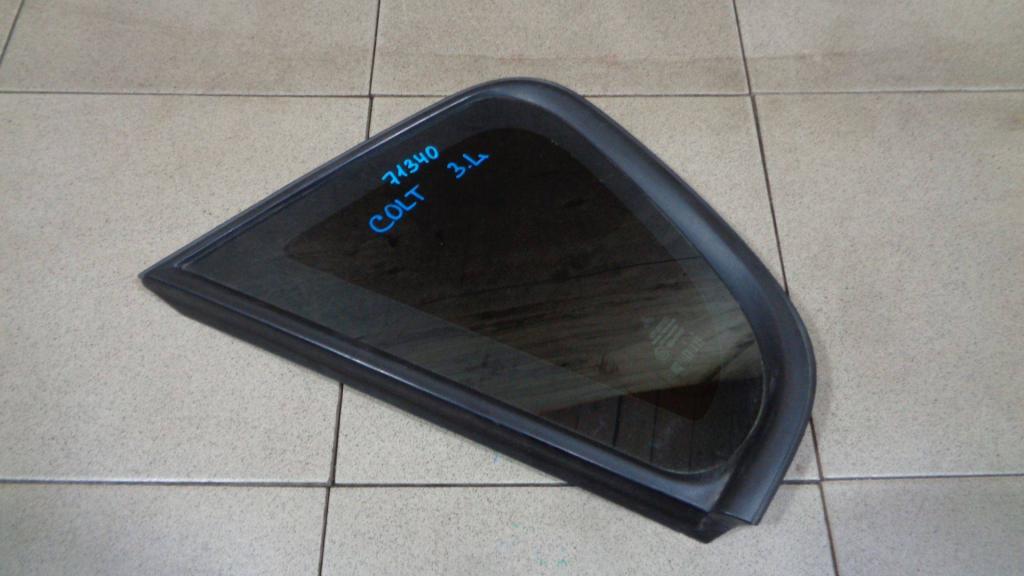 Стекло кузовное глухое левое, 500 рублей, Пермь