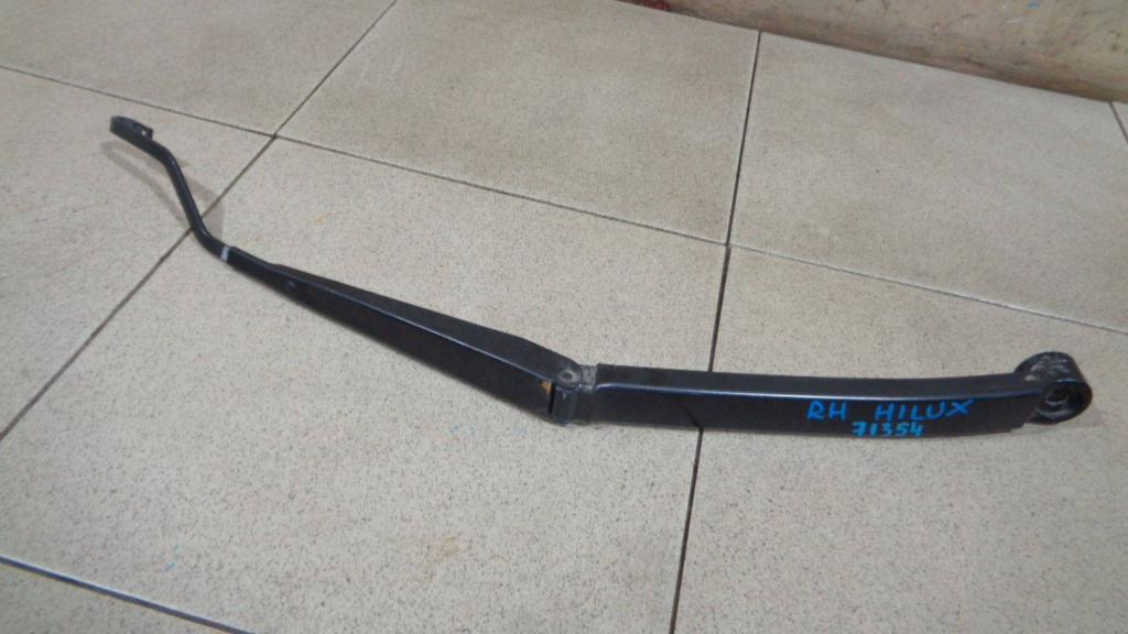 Поводок стеклоочистителя передний правый, 2500 рублей, Пермь