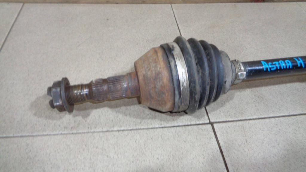 Полуось передняя левая, 4000 рублей, Пермь