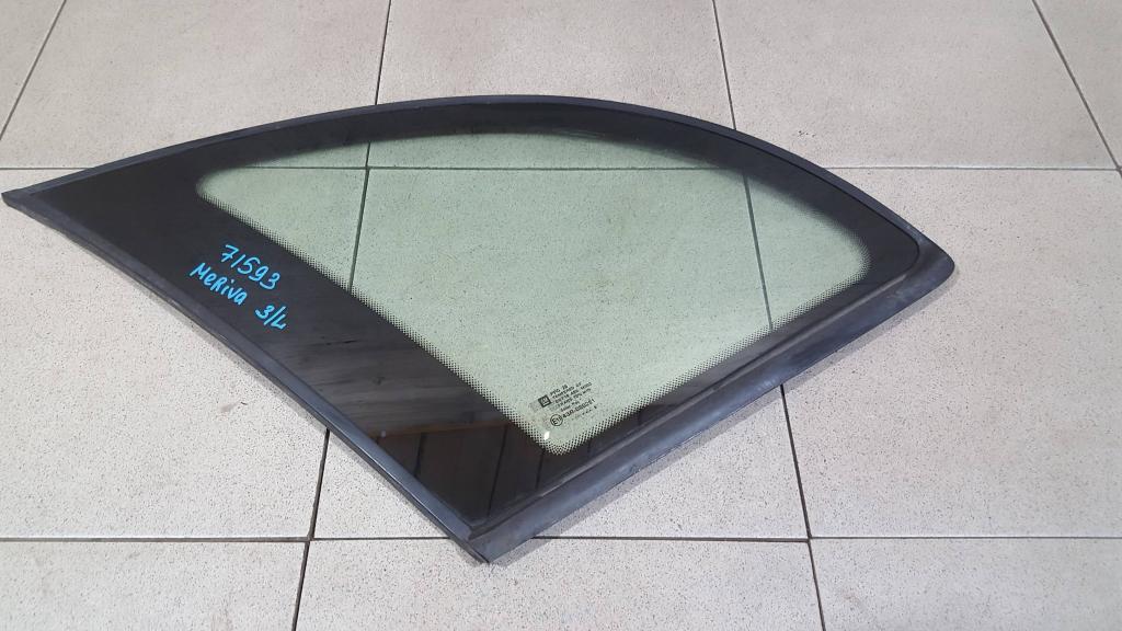 Стекло кузовное глухое левое, 1000 рублей, Пермь