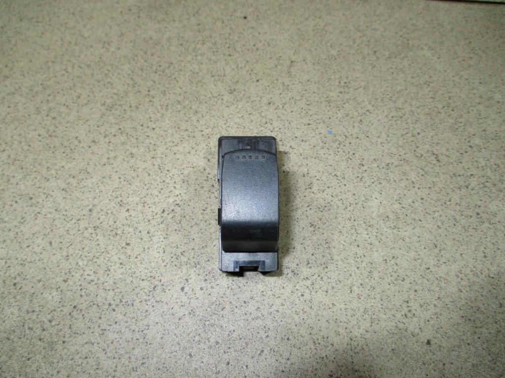 Кнопка стеклоподъемника, 500 рублей, Пермь