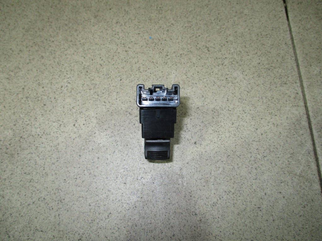 Кнопка стеклоподъемника, 500 рублей, Пермь