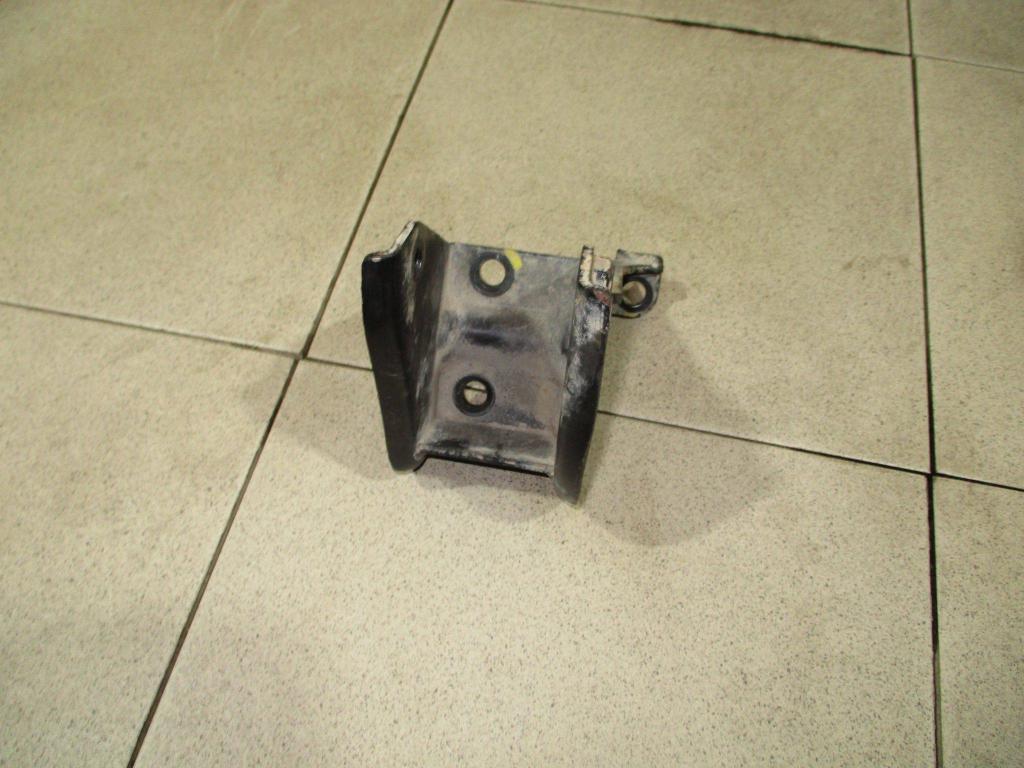 Кронштейн двигателя передний, 600 рублей, Пермь