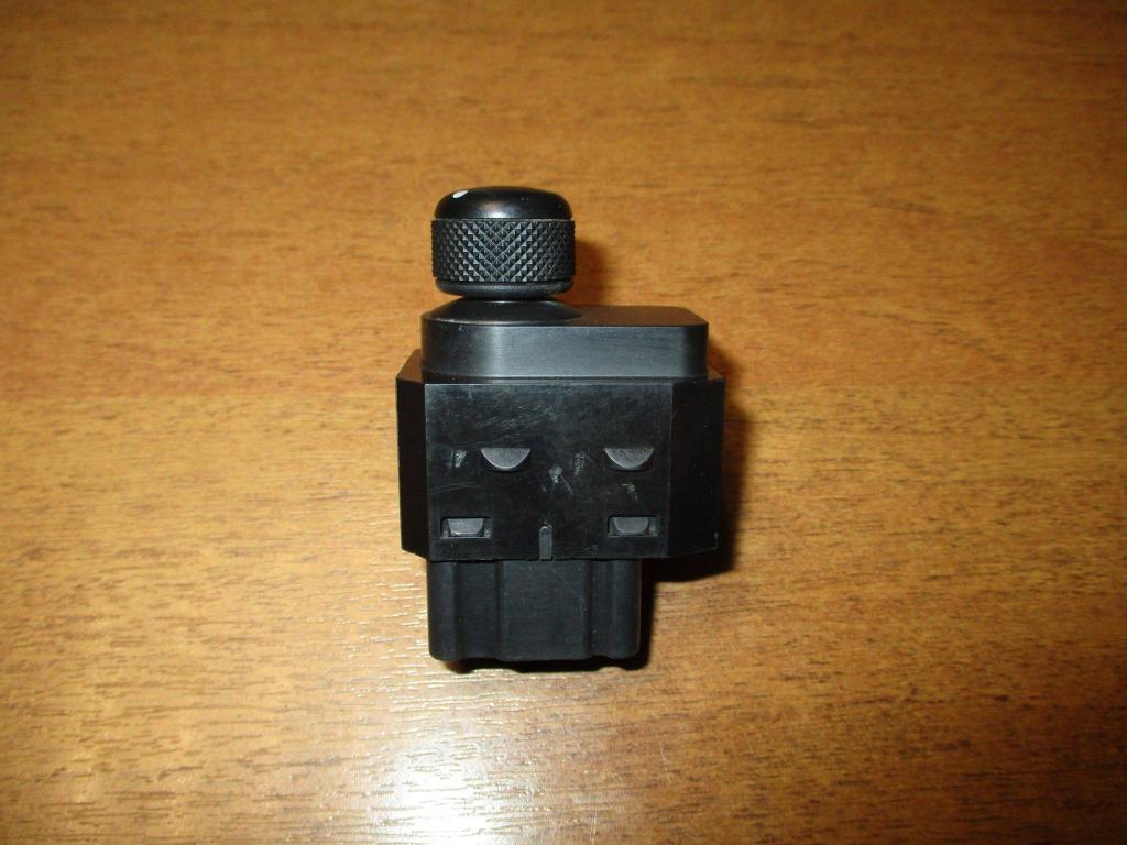 Переключатель регулировки зеркала, 500 рублей, Пермь