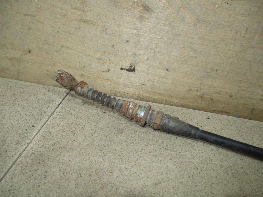 Трос ручника правый, 1000 рублей, Пермь