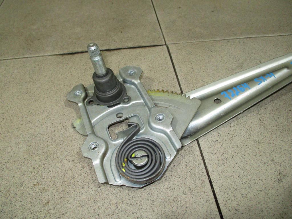 Стеклоподъемник механический задний левый, 500 рублей, Пермь