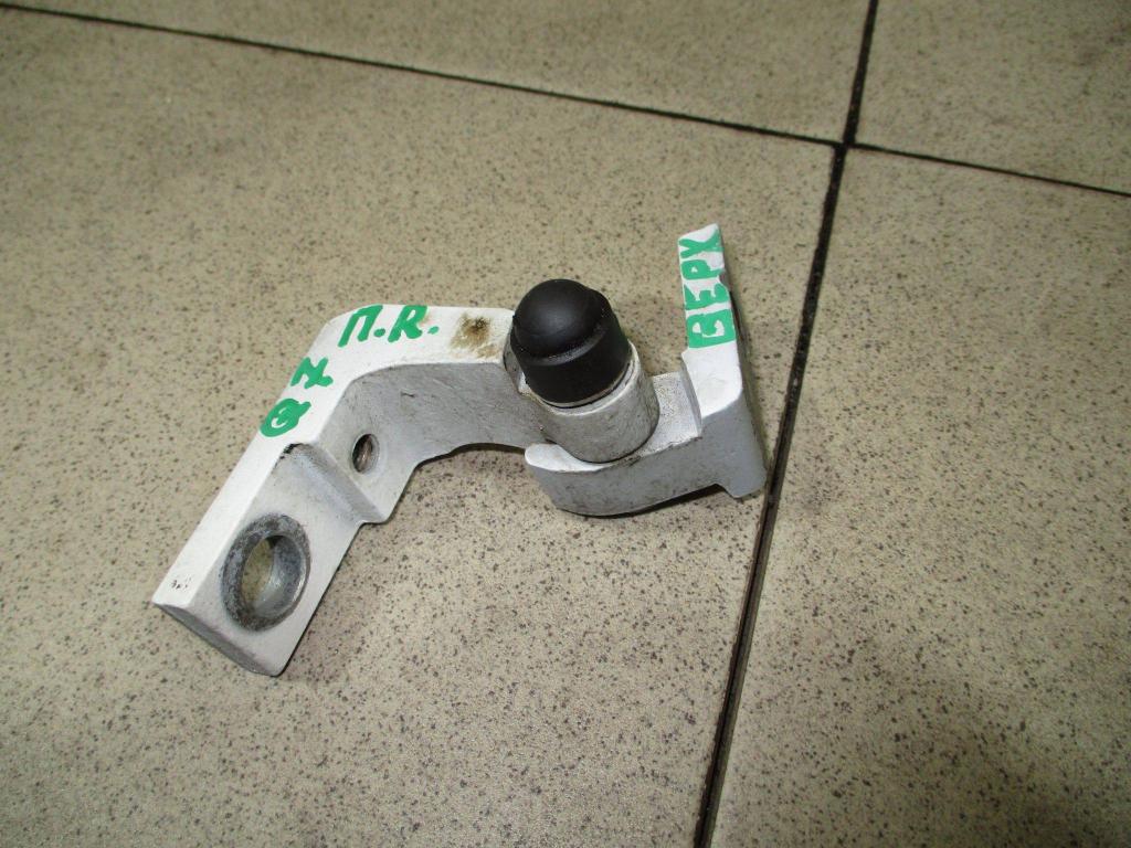 Петля двери передней правой верхняя, 500 рублей, Пермь